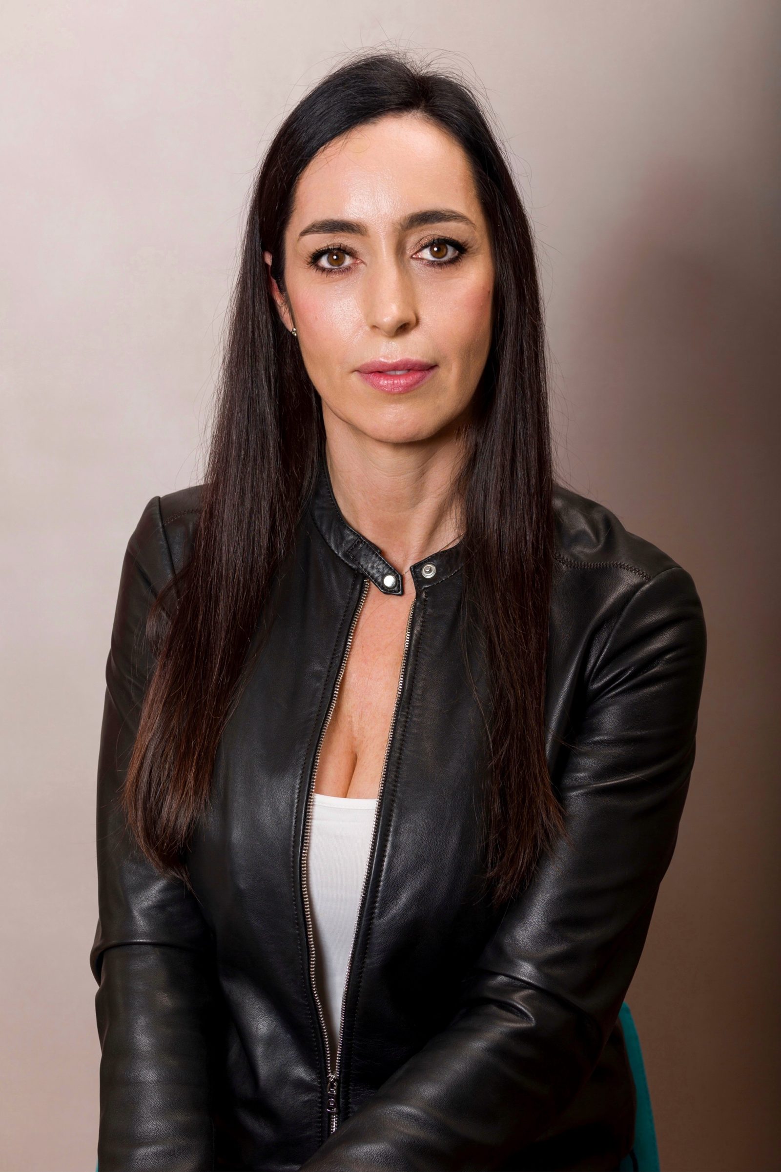 Almudena Varona - leather jacket